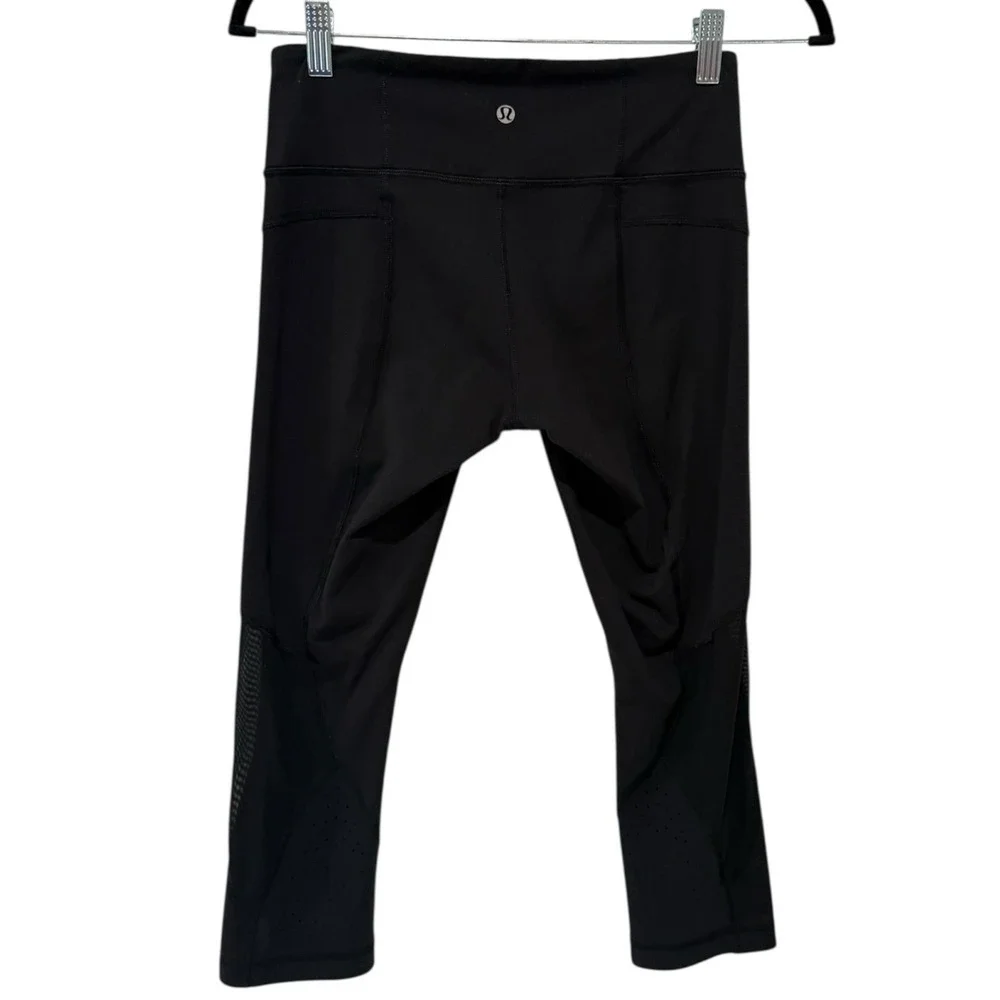 Lululemon Women Crop Sz 6 Legging 21